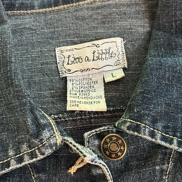 NWOT!🔹LIVE A LITTLE DENIM JACKET - Picture 5 of 6